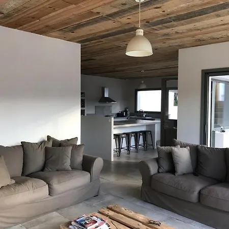 Taru Pinarello Villa