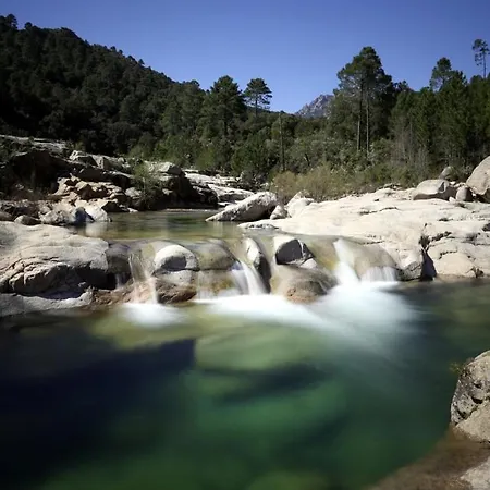 Taru Pinarello Villa *