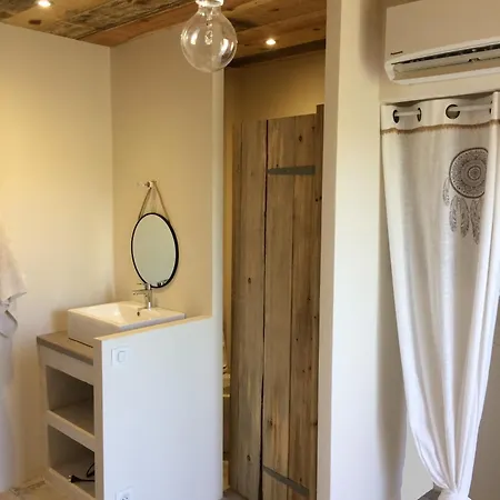 Villa Taru Pinarello