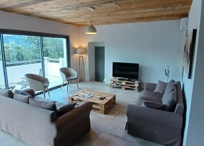 Taru Pinarello 别墅 Mangialla